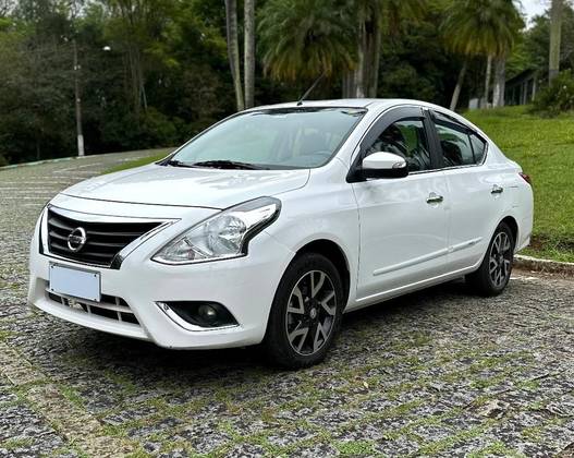 NISSAN VERSA 1.6 16V FLEXSTART UNIQUE 4P XTRONIC